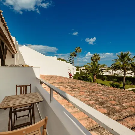 2 Storey Townhouse With Large Terrace Garden, Bbq And Close To The Beach, In Elviria, Marbella