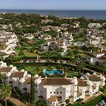 2 Storey Townhouse With Large Terrace Garden, Bbq And Close To The Beach, In Elviria,
