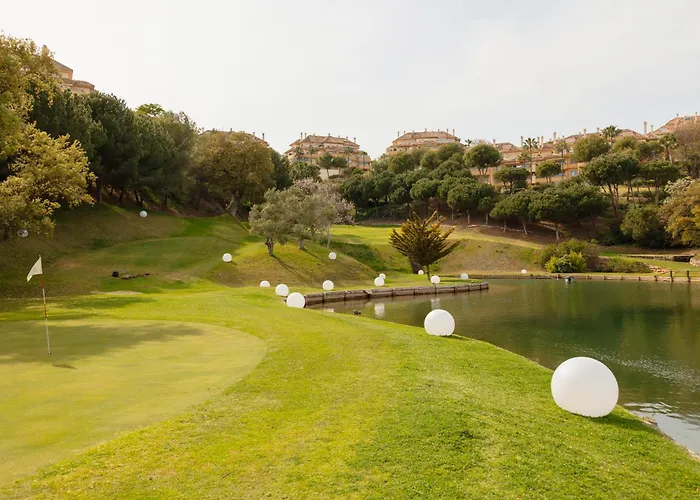 2 Storey Townhouse With Large Terrace Garden, Bbq And Close To The Beach, In Elviria, *