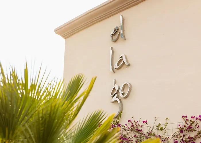 2 Storey Townhouse With Large Terrace Garden, Bbq And Close To The Beach, In Elviria, * ماربيا