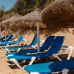 アパート 2 Storey Townhouse With Large Terrace Garden, Bbq And Close To The Beach, In Elviria, マルベーリャ