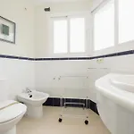 2 Storey Townhouse With Large Terrace Garden, Bbq And Close To The Beach, In Elviria, * マルベーリャ