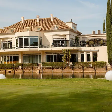 2 Storey Townhouse With Large Terrace Garden, Bbq And Close To The Beach, In Elviria, Lägenhet *