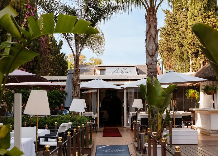Apartment 2 Storey Townhouse With Large Terrace Garden, Bbq And Close To The Beach, In Elviria, *
